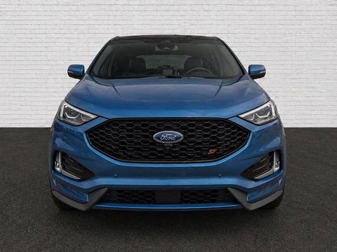 Used 2019 Ford Edge ST w/ Equipment Group 401A AWD/4WD image 2
