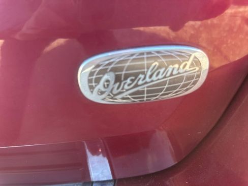 Used 2017 Jeep Grand Cherokee Overland image 22