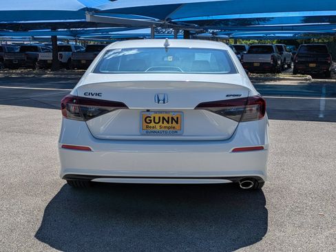 Used 2026 Honda Civic Sport image 4