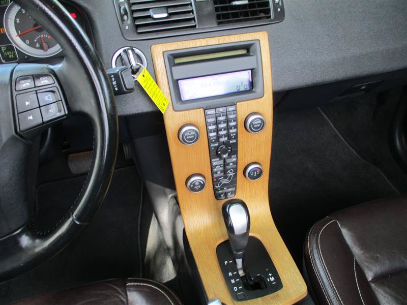 Used 2011 Volvo C70 T5 w/ Convenience Pkg FWD image 13