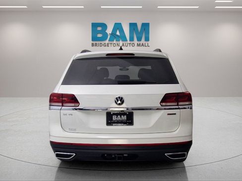 Used 2021 Volkswagen Atlas SE w/ Panoramic Sunroof Package image 6