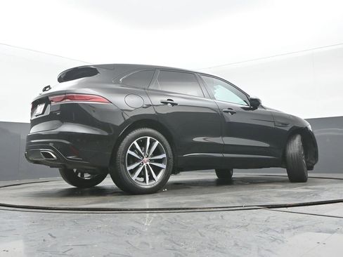 Used 2021 Jaguar F-PACE R-Dynamic S image 31