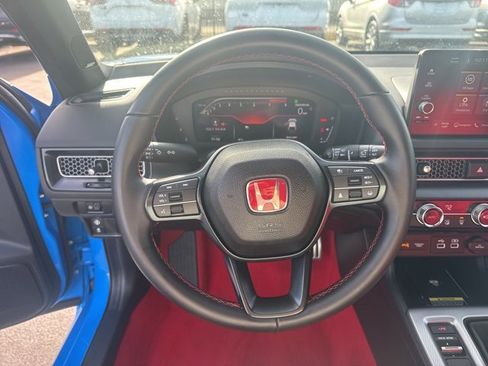 Used 2024 Honda Civic Type R image 12