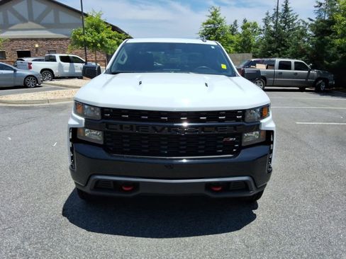 Certified 2021 Chevrolet Silverado 1500 Custom Trail Boss w/ LPO, Dark Essentials Package AWD/4WD image 2