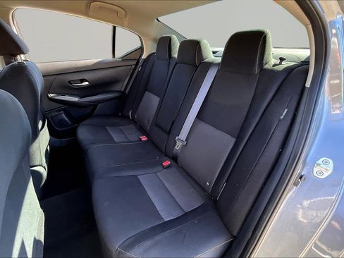 Certified 2022 Nissan Sentra SV w/ Electronics Package FWD image 22