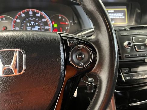 Used 2017 Honda Accord Sport image 27