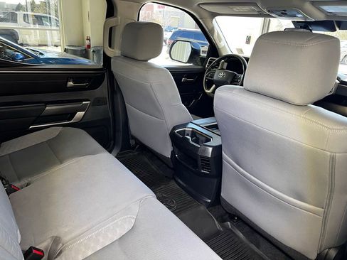 Used 2022 Toyota Tundra SR5 w/ SR5 Convenience Package image 53