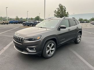 Used 2019 Jeep Cherokee Limited AWD/4WD video 3