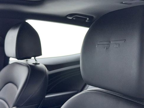 Used 2023 Kia Stinger GT2 image 37