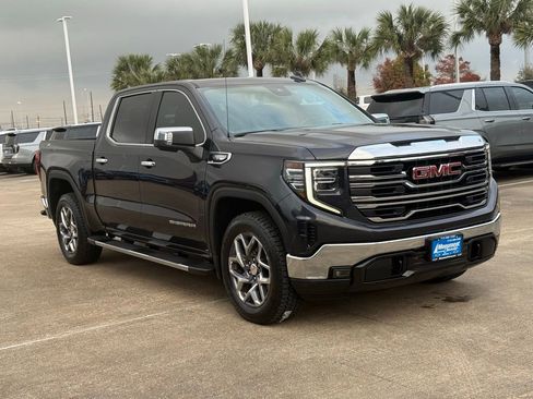 Used 2023 GMC Sierra 1500 SLT image 5