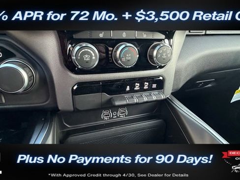 New 2026 RAM 1500 4x4 Crew Cab image 35