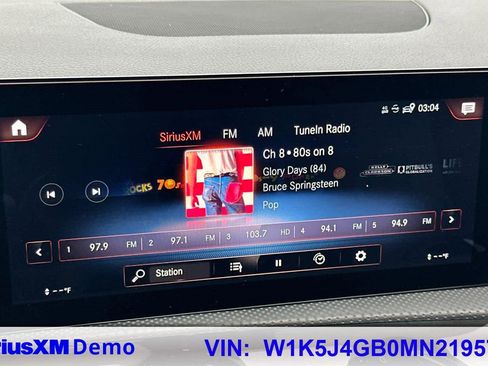 Used 2021 Mercedes-Benz CLA 250 image 27