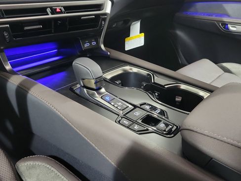 New 2025 Lexus RX 450h AWD w/ Luxury Package image 14