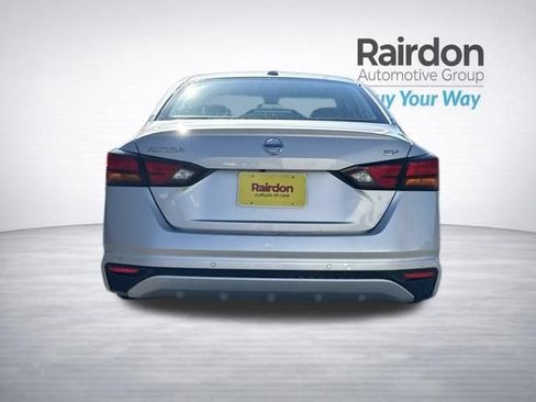 Used 2021 Nissan Altima 2.5 SV FWD image 6