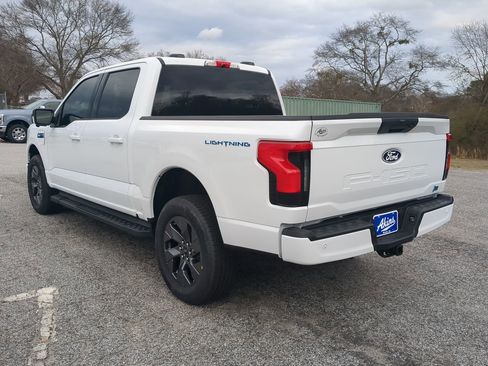 New 2025 Ford F150 Lightning Flash image 5