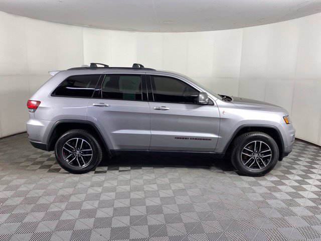 Used 2020 Jeep Grand Cherokee Trailhawk w/ Protech Group AWD/4WD image 7