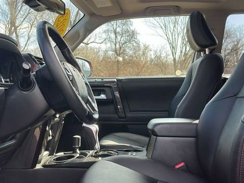 Certified 2023 Toyota 4Runner TRD Off-Road Premium w/ Moonroof Package image 10