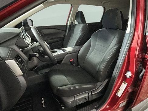 Certified 2025 Nissan Rogue S image 23