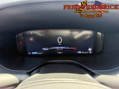 Used 2024 Jeep Compass Limited w/ High Altitude Package AWD/4WD image 11