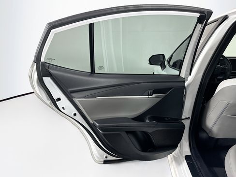 Used 2025 Toyota Camry SE FWD image 26