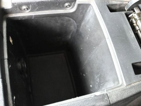 Used 2015 Jeep Wrangler Unlimited Sport w/ Connectivity Group image 20