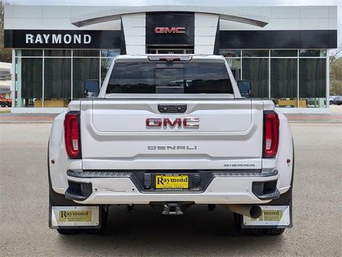 Used 2020 GMC Sierra 3500 Denali w/ Denali Ultimate Package image 5