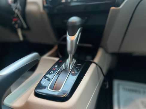 Used 2013 Honda Civic EX-L image 23