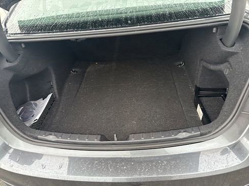 Used 2018 BMW 320i xDrive 320i xDrive w/ Convenience Package image 7