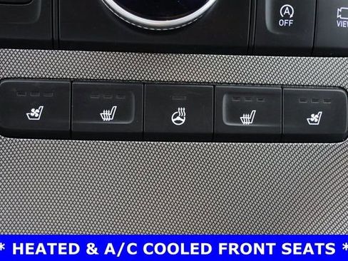 Used 2020 Hyundai Palisade Limited image 16