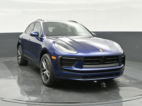 New 2026 Porsche Macan image 11