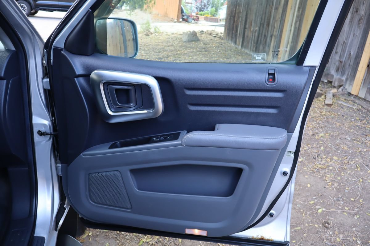 Used 2006 Honda Ridgeline RTS image 26
