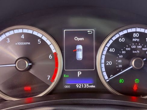 Used 2018 Lexus NX 300 F Sport w/ F Sport Premium Package FWD image 23