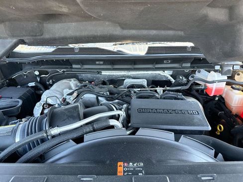 Used 2024 Chevrolet Silverado 2500 LTZ AWD/4WD image 26