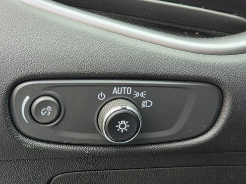 Used 2025 Chevrolet Malibu LT FWD image 14