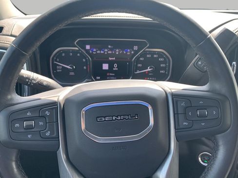Used 2020 GMC Sierra 1500 Denali w/ Driver Alert Package II AWD/4WD image 9