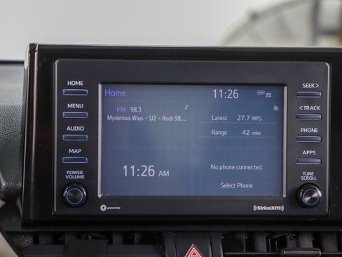 Used 2020 Toyota RAV4 XLE FWD image 19