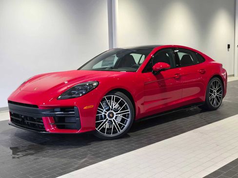 New 2026 Porsche Panamera GTS image 1
