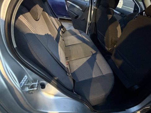 Used 2011 Chevrolet Aveo LT FWD image 15