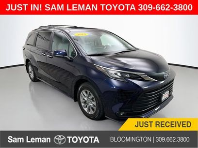 Used 2025 Toyota Sienna XLE w/ XLE Plus Package