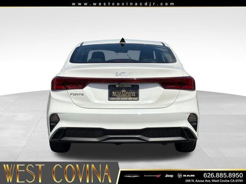 Used 2023 Kia Forte LXS FWD image 6
