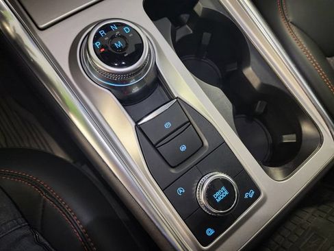 Used 2024 Ford Explorer Timberline w/ Timberline Technology Package AWD/4WD image 32