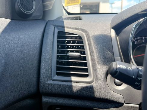 Used 2024 Mitsubishi Outlander Sport ES AWD/4WD image 34