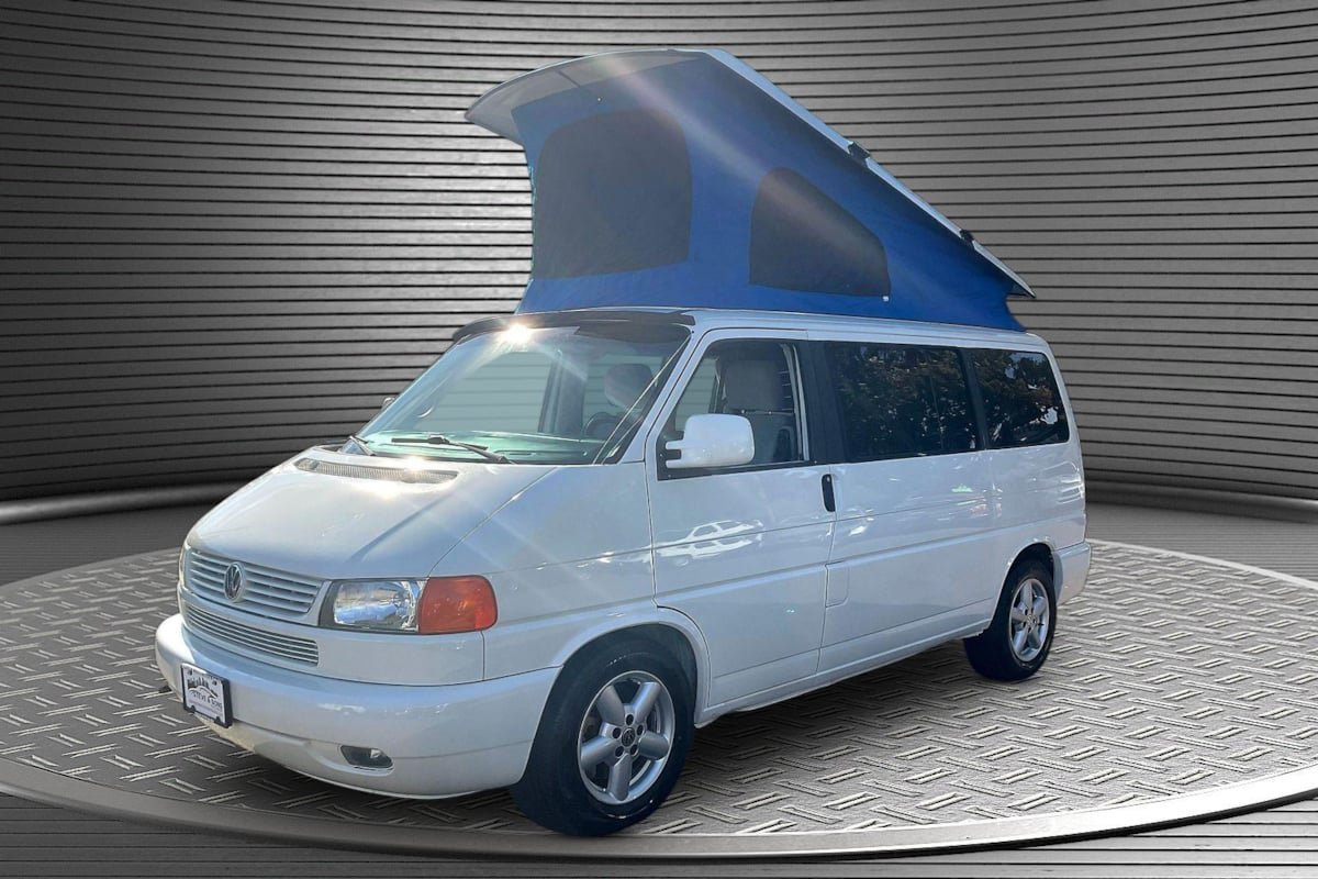 Used 2002 Volkswagen Eurovan MV FWD image 3