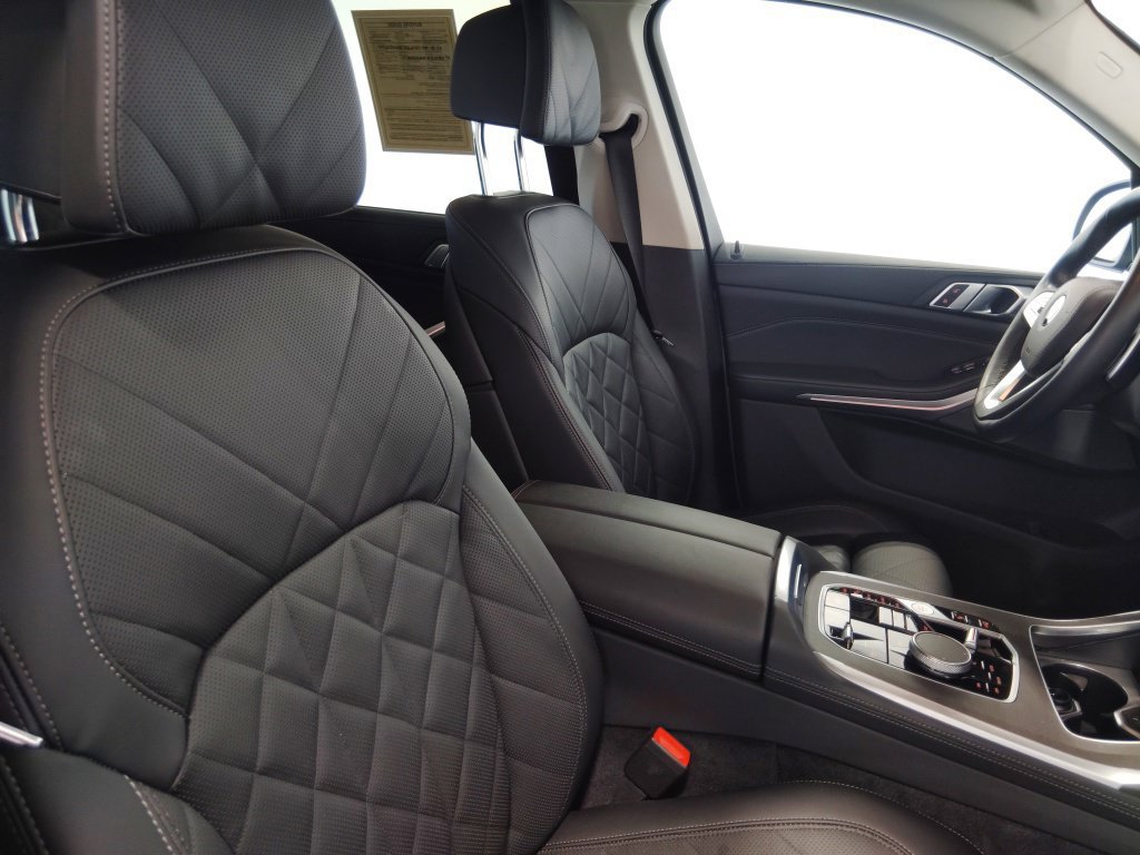 Used 2023 BMW X7 xDrive40i w/ Premium Package AWD/4WD image 53