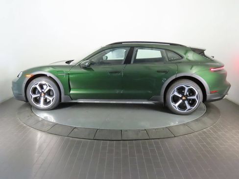 New 2026 Porsche Taycan 4S AWD/4WD image 2