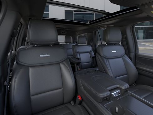New 2026 Ford Expedition Platinum w/ Stealth Appearance Package AWD/4WD image 12