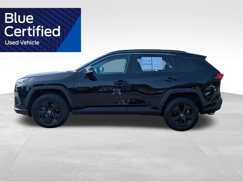 Used 2023 Toyota RAV4 XLE FWD image 9