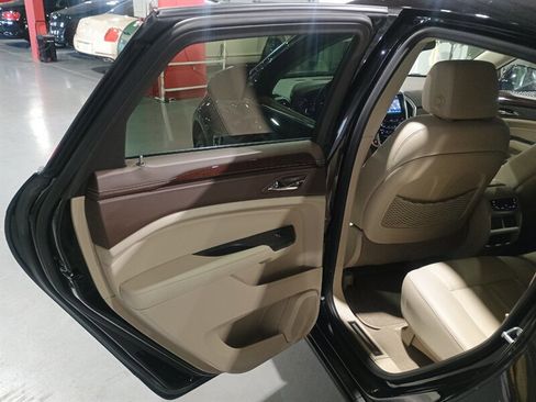Used 2015 Cadillac SRX Premium image 25