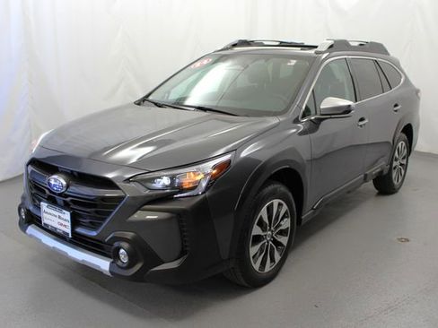 Used 2024 Subaru Outback Touring XT AWD/4WD image 4