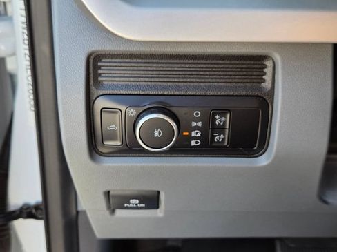 Used 2024 Ford F250 XL w/ FX4 Off-Road Package AWD/4WD image 28
